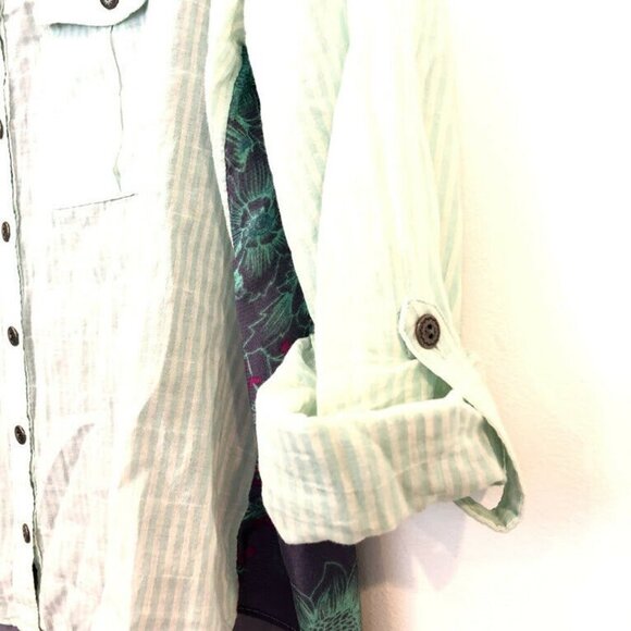 Free People Size XS Oxford Combo Party in the Back Striped Button Shirt Relaxed - Picture 6 of 7